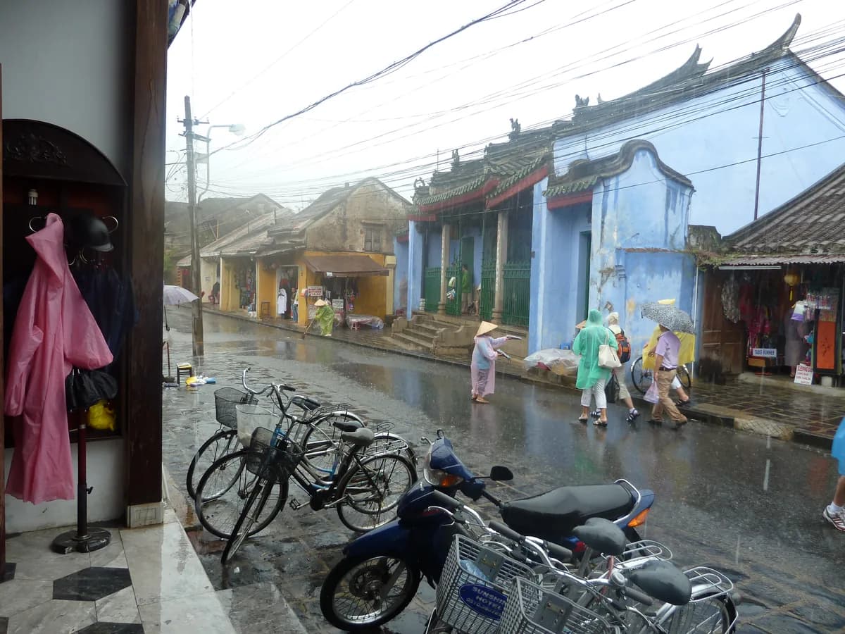 Central Vietnam in Rainy Season: Travel Guide 2026