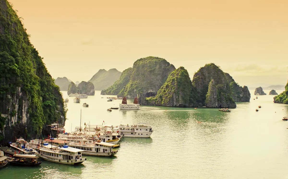 Hanoi To Ha Long Bay Travel Guide