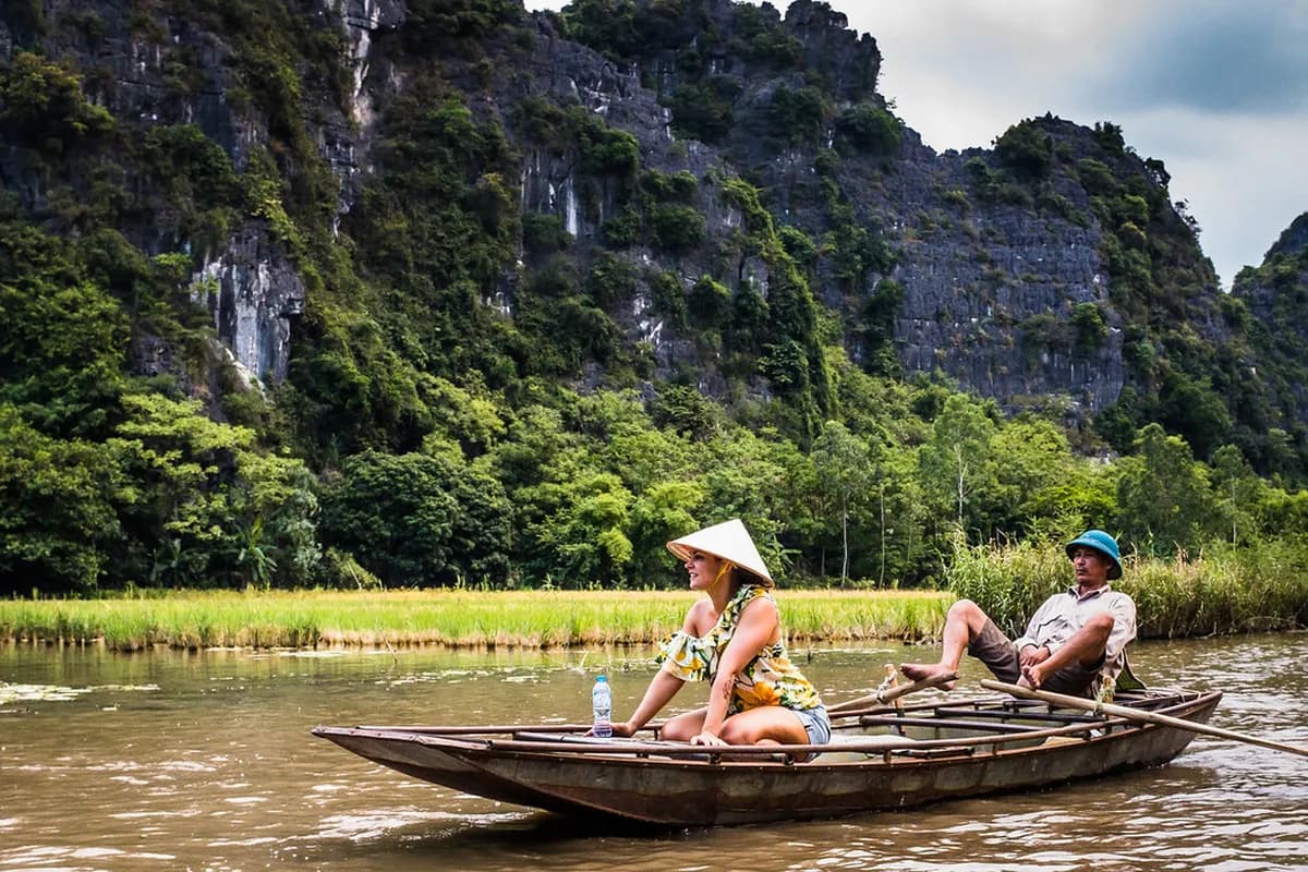 Hanoi to Ninh Binh: Complete Day Trip Guide 2026