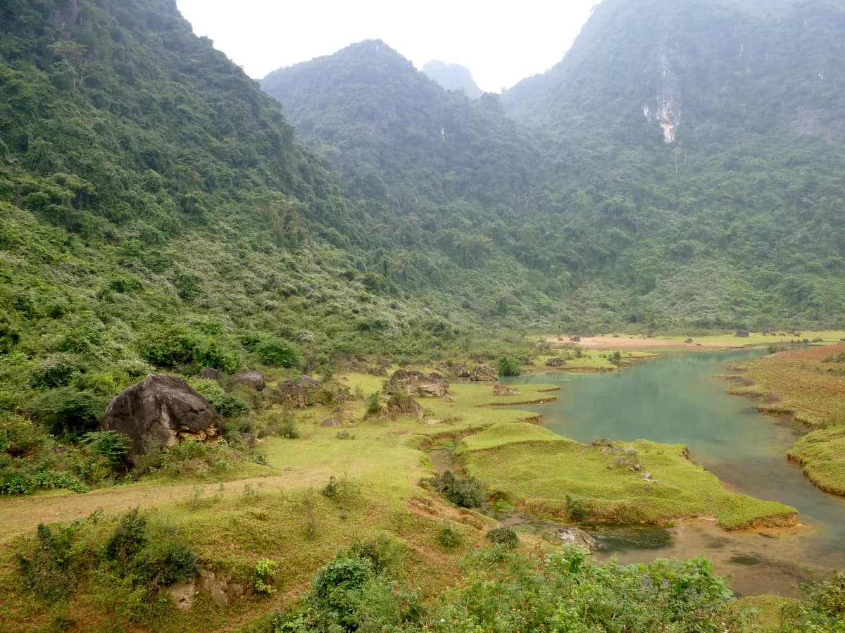 Phong Nha To Hue Transport Travel Guide