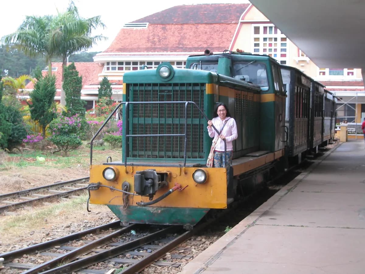 Vietnam Train Travel Guide 2026
