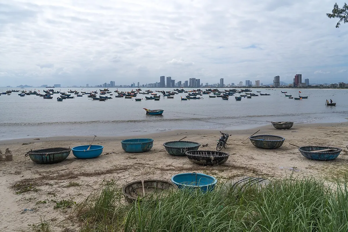 Private Car: When the Road Route Is Worth Paying For in Da Nang