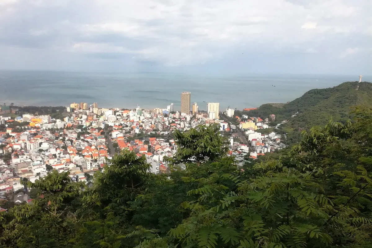 What Is the Best Way from Ho Chi Minh City to Vung Tau?