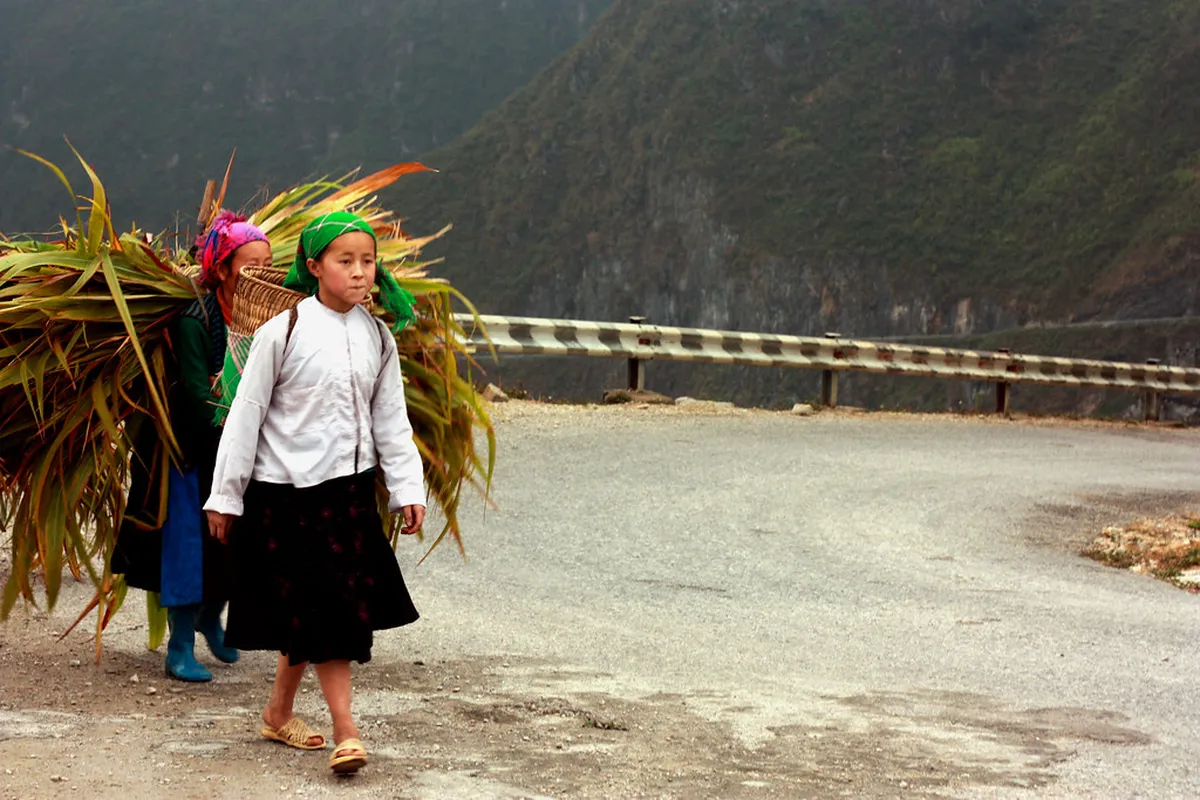 How to Connect Ha Giang, Sapa and Cat Ba in Vietnam, contextual view for travelers planning a trip in Vietnam